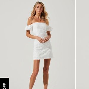 White ASTR the label dress